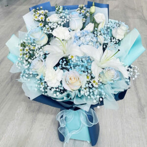 Fresh flower bouquet 11